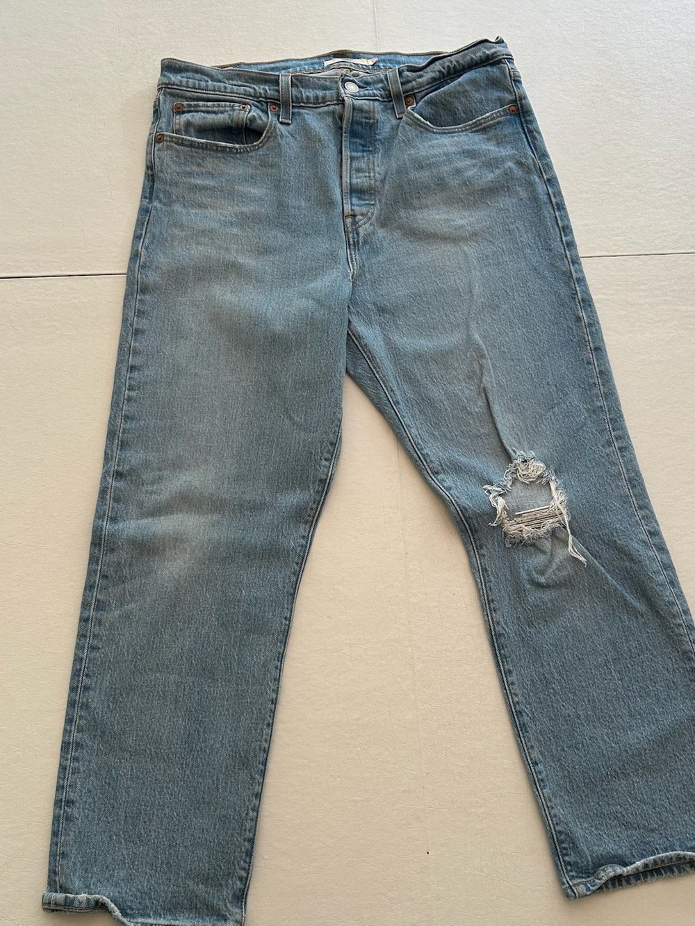 Women’s Levi’s Wedgie Straight sz 31